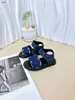 Popular Baby Sandals Printing Sapatos infantis Tamanho do preço 26-35, incluindo Box Summer Minimalist Design Meninos Meninos Slippers 24April