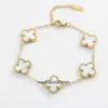 Designer 1to1 Bangle Luxury Jewelry Fanjia Lucky Clover Fünf Blumenarmband 18K gegen Gold Light Luxus High Edition White Fritillaria verblasst nicht