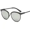 Gafas de sol de moda de mujer Vintage Luxuryfamale Sun Gafass Classic Retro Cat Eye Outter Uv400 Oculos de Sol Gafas 240408