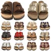 Gratis fraktdesigner tofflor män kvinnor glider skor designer sandaler boston clogs mules designer clog mens kvinnor sandlar glider sandales sandalier billigare