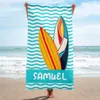 Gepersonaliseerde strandhanddoeken voor vrouwen mannen aangepaste naam strandhanddoek met naam surfboard zomercadeaus 240415