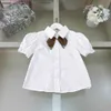 Luxury Girls Dress Suit Baby Tracksuit Summer Kids Designer Clothes Taille 90-150 cm Short Shirt et Jupe cloutée en diamant 24april