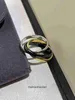Anneaux de bijoux de créateurs haut de gamme pour femmes Carter V Gold New Three Ring Three Color Ring With Diamond pour hommes et femmes Ring à trois éléments trois trois couples style 1: 1