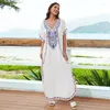 Bordado branco frouxo encobrir boêmia Kaftan Beachwear roupas de praia de férias grandes de férias maiús