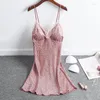 Kobiety snu Summer Sexy Ice Silk Nightgown for Women Różowy koronkowy szkielet lampart druk piżamowy koreański luźne luźne domowe dom