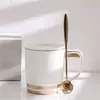 Mugs European Ceramic Coffee Mug With Lid And Spoon Set Fashion Simple Striped Breakfast Milk Household Tea Cup Couple Water