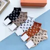 2024 Autumn Women Modern Sports Brodery Sock Fashion Classic Design Socks High Quality F Pattern Underwear