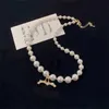Lyx mode pärlhalsband designer smycken bröllop diamant 18k guld pläterade bokstäver hängen halsband