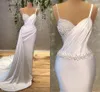 Abiti da sposa moderni di sirene di satina bianca con perle spaghetti cinghie boho da sposa abiti da sposa bridal