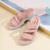 Slippers 2024 Summer Femmes 2,5 cm Platforme 4cm coins talons hauts sandales Lady décontractée de couleur solide légère Slip sur les diapositives de plage