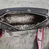 Handtasche Designer heiß verkauft 50% Rabatt -Umhängetaschen GS2024 GUS NEU Einfacher, farbiger Buchstaben Zipper Eins Schulter -Crosskörper kleiner quadratischer Beutel