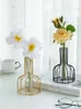 Vazen Noordse kunstmatige bloemen vaas ins bloem metalen plantenhouder ijzeren lijn gouden massief rektafel decor