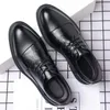 Chaussures décontractées Homme des mocassins en cuir italien de la mode de la mode sur le design d'épissure commerciale formelle