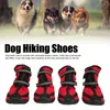 Sapatos refletivos para vestuário para cães Protetores de animais de estimação ajustáveis com resistência ao deslizamento Sole