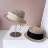 Berets 202404-2508751 Ins chic Japon Summer Salt Natural Grass Classic Holiday Small Brim Fedoras Cap Men Femmes Loissine Sun Sun