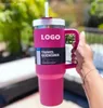 Vattenflaska oss Stock 40oz Hot Pink Stains Steel Tumbrs Mugs Cups Handlock Straws Big Capacity Beer Water Botts Outdoor Camping Mugs 906