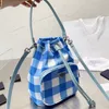 DrawString Bag Leather Nylon Canvas Bucket Bag Designers Väskor Luxury Crossbody Väskor Famous Handbag Fashion Diamond Bag For Women 23x19cm