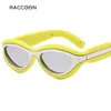 Solglasögon Stylish Women Designer Retro One-Piece Sun Glasögon Chic Vintage Round Shades Fashion Punk Accessories