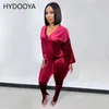 Kvinnors tvåbitar byxor Kvinnor Tracksuits Velvet Set Sexy V Neck Sweatshirt Top och Split Hem Sweatpants Matching Sets Casual Sport Suits