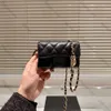 Portefeuille de concepteur en cuir caviar goldern Chain d'épaule Sac de cartes de cartes pour femmes portefeuille Mini sac de messager 230420 portefeuille