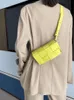 Wholesale 2023 Ins Style Hand Woven PU Leather Mini Bast Bast Sac Fashion épaule à main Crossbodybag