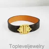 Womens Armband Leder Armbänder Designer Armband Armband Charme Armbänder vier Blumenmuster Edelstahl PU Leder Roségold Armband für Frauen und Männer
