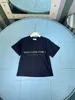 Mode baby t-shirt barn designer kläder patch broderi logo flickor kort ärmstorlek 100-160 cm pojkar tees sommarbarn tshirt 24 april
