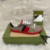 Designer schoenen aas sneakers tekenfilms Casual schoenbij echt lederen borduurselstrepen klassieke sneaker voor mannen vrouwen