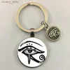 Keychains Lanyards Hot Selling Eye of Horus Keychain Classic Egyptian Rune Rune Evil Art Drukte Glass Cabochon Key Chain Amulet voor mannen en vrouwen Y240417