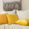 Couvercle en velours d'oreiller jaune vif doux 45x45 Case pour le salon de décoration intérieure moderne