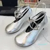 Runde Zehen Frauen High Heels Runway Designer Sommer Neue Ankunft mit Metalknopf Dekor. Knöchel Schnürung PUSSISCHE STY