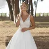 Plus Size v Neck A Line Wedding Dresses Romantic Tulle Lace proho Boho Rustic Country Downs Sweep Train Open Back Sexy Bride Women De Mariee Cl3378