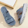 Slippare 2024 Summer Women 2,5 cm Platform 4cm kilar Höga klackar Sandaler Lady Lady Lightweight Solid Color Fashion Slip on Beach Slides