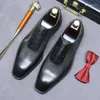 Scarpe eleganti da uomo italiano matrimonio sociale lusso genuino vera pelle comode 2024 marchio elegante uomo commerciale retrò uomo