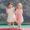 Mädchenkleider Amila 2024 Sommer Kindernetzkleid für Baby Girl Polo Kragen weich atmungsvoll niedlich süß