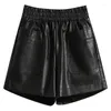 Shorts Shorts Spring en Winter 2024 Splited Pocket Fashion Solid Color Leather Loze Lower Loot Boots broek