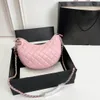 Designerin Frauenbag Luxus Mode Crossbody Tasche Hochwertige Tasche Kantenketten -Ketten -Gurt -Umhängetasche Lederraum Großer langlebiger haltbarer Handtasche