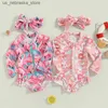 Moiffe de maillot de bain bébé à manches longues à manches longues Capes de plage de plage Rush Protective Swimsuit Cute Strawberry Print Swimsuit + Sun Hat Set Q240418