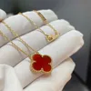 Designer Brand Van High Edition Four Leaf Grass Necklace Womens 18k Rose Gold Lock Bone Chain Red Agate Double sided Classic Pendant