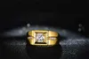 Solitaire Ring Solitaire männlicher Ring 24KT Gold 925 Sterling Silber AAA Zircon CZ Verlobungs -Ehering -Ringe für Männer Finger Party Schmuck D240419