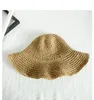 Wide Brim Hats Girl Raffiah Sun Hat Summer Summer pour les femmes plage panama paille dôme seau Femme