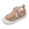 Sandalen sandalias kind sandalen zomer nieuwe zachte zoole jongen casual schoenen uitgehouwen meisje sportschoen ademende kinderschoenen zapatos nia 240419