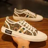 Casual Shoes European Station Men's 2024 Spring Board Fashion Hugh Canvas Tide