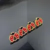 Seiko Edition Original VanCleff Ladybug Earrings and Womens Komplett uppsättning tillbehör kommer med Rose Gold Photo Albums