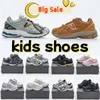 Kids 1906R boys girls Running 1906s Shoes Sneakers Sea Salt Marblehead White Red Children Trainers Silver Metallic Blue Runner Downtown Size 9C-4Y 5Y ajkeuth