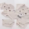 22 peças UNissex Born Baby Gifts Conjuntos 100% de algodão Castoon Roupas de menina de manga comprida Menino infantil 240416