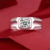 Cluster anneaux leclat gra 1ct bague de fiançailles Moisanite pour l'homme style 925 argent sterling mariage anniversaire band diamant bande fine juiverie