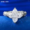 Cluster anneaux étincelants 925 Serling Silver 11 11 mm Fleur de diamant lab