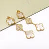 Klassische Marke Clover Ohrringe weibliche Ohrringdesigner modische und charmante Schmuck 18k Gold Edelstahl Diamantohrringe