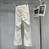 Kvinnors jeans kvinnor 2024 Spring Summer Rhinestone pärla design flare hög midja mode långa vita denim byxor byxor